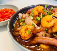 Special Shrimp and Eel Noodles