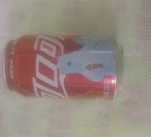 易拉罐可乐
