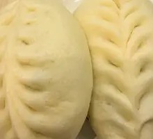 Leek and Egg Dumplings