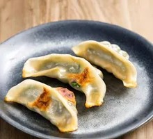 Green Bean and Pork Dumplings