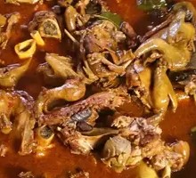 Stir-fried in Iron Pot