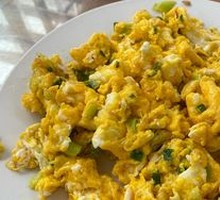 Stir-Fried Eggs