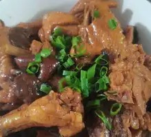 Stewed Small Chickens