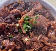 Chicken Stewed with Mushrooms