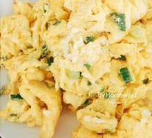 Scallion stir-fried with farm eggs