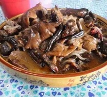 Stewed Chicken with Mushrooms