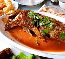 Braised River Fish
