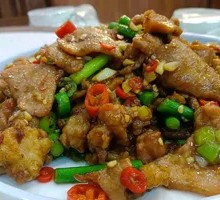 Xiang-Style Stir-Fried Beef
