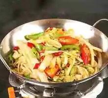 Spicy Pot-Braised Baby Bok Choy