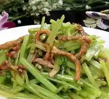 Stir-fried Pork with Celery