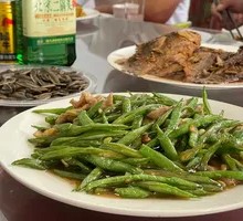 Lentil and Shredded Pork Stir-fry