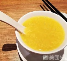 肉包子小米粥
