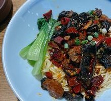 Spicy Chili Chicken Noodles