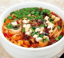 Sautéed Pork and Chicken Noodle Soup