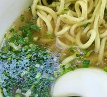 Lanzhou Beef Bone Soup Noodles