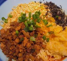 Spicy Broad Noodles with Pea Paste