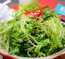 Cold-mixed bitter lettuce