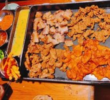 Grilled Meat Platter Pot