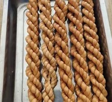 Salty Crispy Sesame Twist