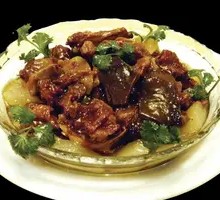 Braised Pork with Cardamom