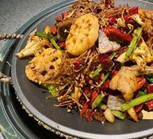 Spicy Stir-Fried Frog and Shrimp