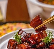 Red-Braised Pork with Jujube