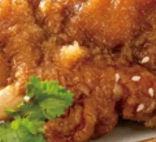 Braised Pig's Feet with Crispy Skin