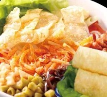 Signature Luosifen Noodles