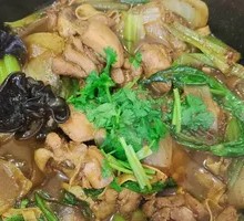 Spicy Chicken Pot for Groups