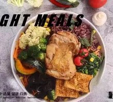 去骨香草鸡腿杂粮饭