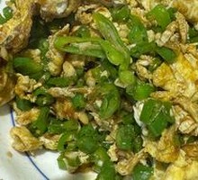 Stir-fried green pepper with local eggs