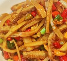 Sour Radish Stir-Fried Beef Tripe Strips