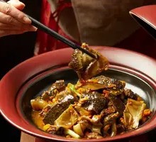 Yellow Gong Pepper Stir-Fried Softshell Turtle