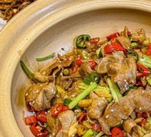 Spicy Pork Intestines Stir-fry