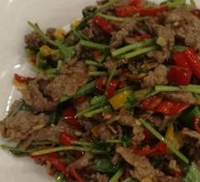 Cilantro Stir-Fried Beef