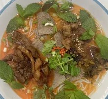 Three-Part Beef Noodles