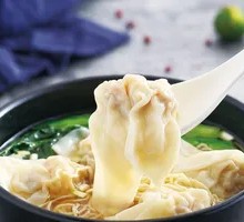 Fresh Shrimp Wonton Beef Noodle Soup