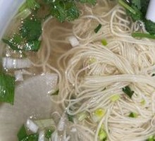 一碗兰州清汤面