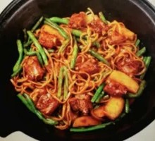 Classic Braised Pork Rib Noodles