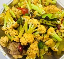 Spicy Cauliflower in Hot Pot