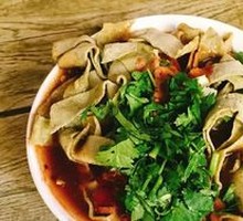 Fried Rice Noodles with Crispy Tofu