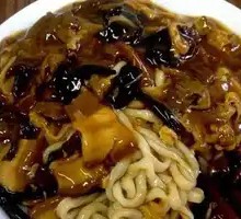 Tomato Noodles with Sauce