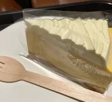 New York-Style Rich Cheesecake