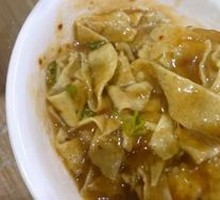 Fried Rice Noodles with Crispy Tofu