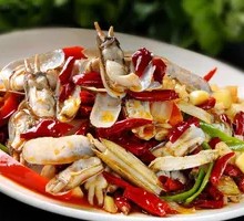 Spicy Stir-Fried Clams