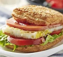 Braised Flatbread with Egg and Beef