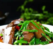 Stir-fried Duck Blood with Leeks
