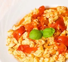 Tomato and Egg Stir-Fry