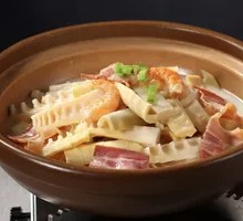 Chicken Soup with Bamboo Shoots