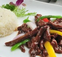 Black Pepper Beef Rice